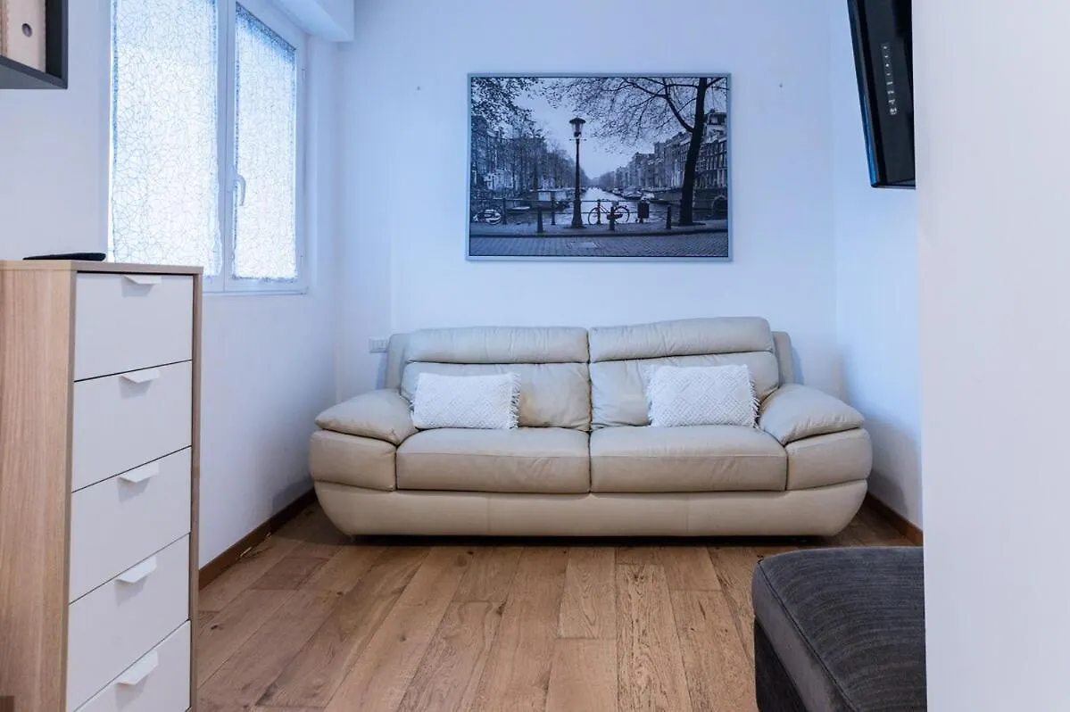 Milano M64 Apartment
