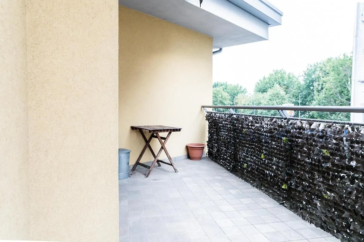 Milano M64 Apartment 0*, Milan